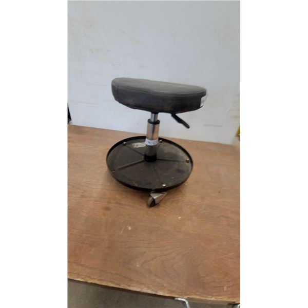 Performance Tool Adjustable Rolling Shop Stool with Padded Seat and Circular Tool Tray Base