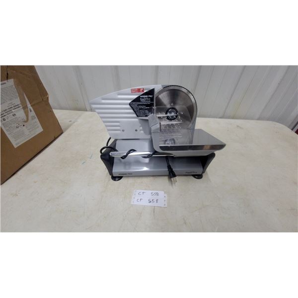 Waring Pro WFS150 Electric Food Slicer with 7 1/2” Stainless Steel Blade