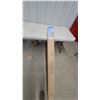 Image 1 : Casual Détente Market Umbrella in Beige new in box
