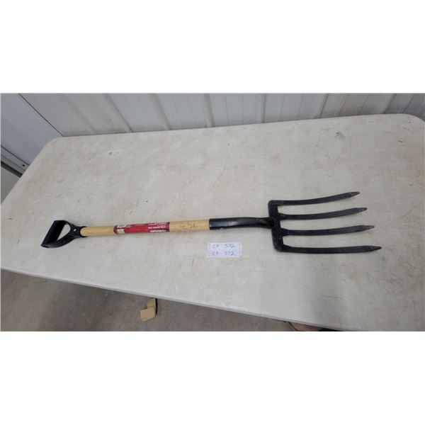 Husky 4-Tine Spading Fork with Wooden Handle and Black D-Grip