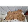 Image 5 : Ceramic Planter, Dog Bone Wicker Basket, Iron Trivet