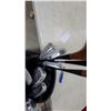 Image 4 : 11 Walter Hagen Ultra Woods and MacGregor VIP Irons Golf Set in Teal Bag