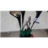 Image 4 : Wilson 1200 LT and Waterford Golf Club Set with Irons in Red Bag with Green Dividers