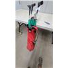Image 6 : Wilson 1200 LT and Waterford Golf Club Set with Irons in Red Bag with Green Dividers