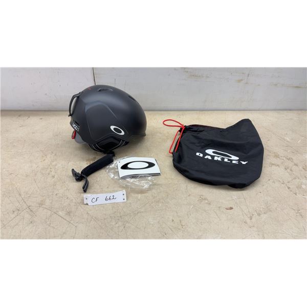 Oakley MOD3 Ski Helmet, SM 51-55 CM, with Drawstring Bag, Strap, and Instructions