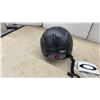 Image 2 : Oakley MOD3 Ski Helmet, SM 51-55 CM, with Drawstring Bag, Strap, and Instructions