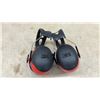 Image 2 : 3M Red and Black Over-the-Head Earmuffs, 30 NRR, and Instructions