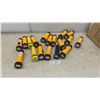 Image 1 : 18 Flashlights