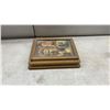 Image 4 : Pyrex 2 L Square Cake Dish with Cradle, Framed Box, Nutcracker