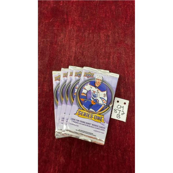 5 Sealed 2025-26 Upper Deck Series 1 Hockey Packs