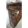 Image 7 : Antique Oak Glass-Door Display Cabinet with Three Shelves and Cabriole Legs