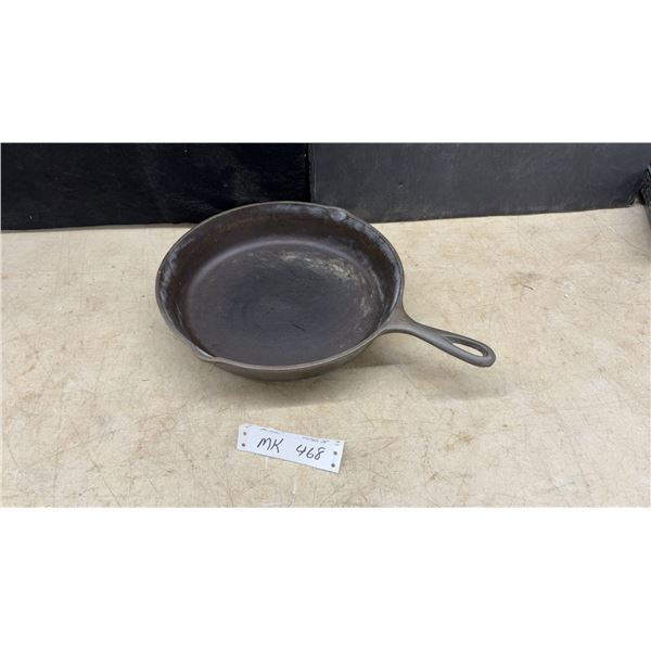 Lodge 12” Skillet, USA D110SK Cast Iron Frying Pan