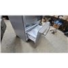 Image 13 : Frigidaire Professional French Door Refrigerator, Stainless Steel, Counter Depth, Ice and Water