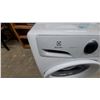 Image 3 : Electrolux LuxCare Wash Front-Load Washing Machine