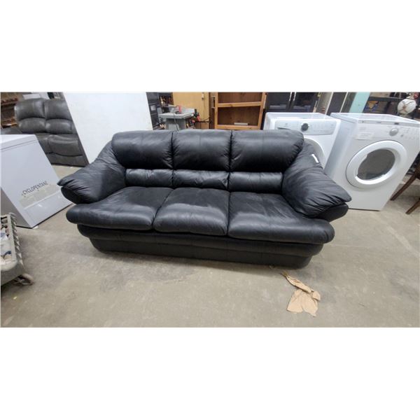 Black Leather Three-Seater Puffy Sofa 88”