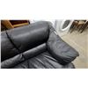 Image 3 : Black Leather Three-Seater Puffy Sofa 88”