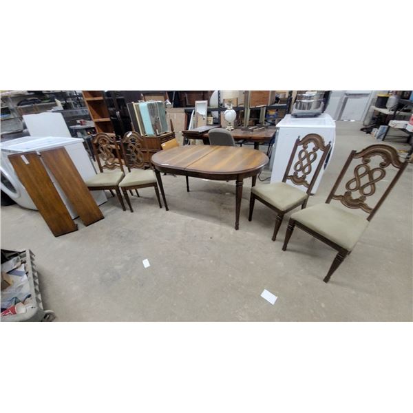 Vintage Oval Wood Dining Table 30”×40”×58” with Ornate Carved Back Chairs and 2x Leafs 10”each