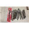 Image 6 : Large Lot of Hand Tools: Screwdrivers, Wrenches, Sockets, Files, Oilers, Paint Sprayer, Manual