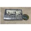 Image 7 : Large Lot of Hand Tools: Screwdrivers, Wrenches, Sockets, Files, Oilers, Paint Sprayer, Manual