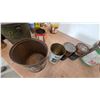 Image 6 : Vintage Oil Can Lot (10): Gulfpride, Ford, Wakefield Castrol, and Castrol CR-1