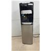 Image 1 : Master Chef Bottom-Load Water Dispenser, Model 043-2338-4, 2018, 115V, 60Hz, 6A/6A