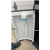 Image 7 : Master Chef Bottom-Load Water Dispenser, Model 043-2338-4, 2018, 115V, 60Hz, 6A/6A