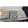 Image 5 : Assorted Fabric Rolls (20+ Meters): Plaid, Floral, Solid, and Geometric