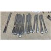 Image 3 : Assorted Flatware Set with Blue Case: 10 Forks, 10 Knives, 19 Spoons