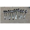 Image 4 : Assorted Flatware Set with Blue Case: 10 Forks, 10 Knives, 19 Spoons
