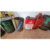 Image 4 : Vintage Esso Hydraul 50, Uniflo, IOSOL, Varsol, and Warco Grease Cans (10)