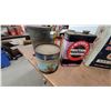 Image 6 : Vintage Texaco Valor Motor Oil Tin Can with S.A.E. Label and Texaco Star
