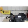 Image 3 : Wintec Western All Rounder Black Synthetic Saddle, 16”, New Condition