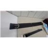 Image 7 : Maroon Horse Blanket, Cavalier Fly Sheet, Padded Girth with D-Rings