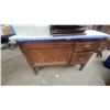 Image 2 : Antique Hoosier Cabinet with Porcelain-Enamel Worktop and Metal-Lined Bins