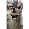 Image 3 : Vintage Singer 31-15 Industrial Sewing Machine on Wooden Table with Electric Motor and Foot Pedal