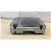 Image 5 : Pioneer PL-640 Quartz-Direct Drive Auto-Return Stereo Turntable and RCA Cables
