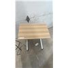 Image 3 : Guitar Stand and Small Desk on Casters