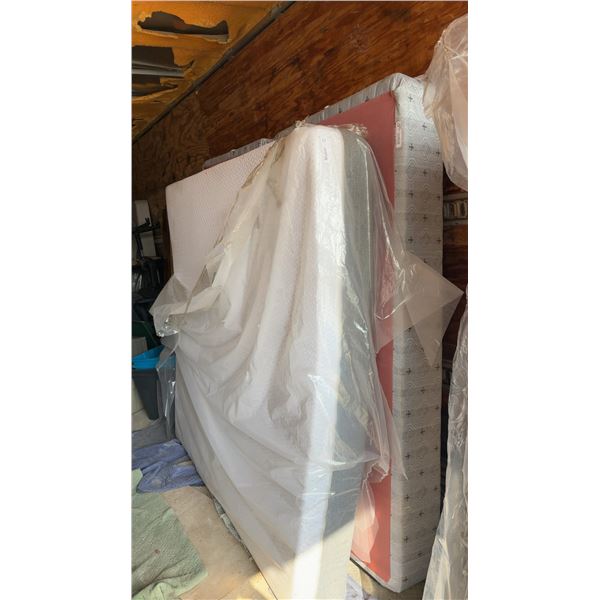 King Size Mattress and Split Box Spring