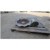 Image 4 : Concrete Two-Piece Garden Bird Bath with Fluted Bowl and Pedestal Base
