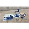 Image 7 : Delft Blue Hand-Painted Ceramic and Cobalt Blue Glass Assortment with Tile, Jar, Bottles