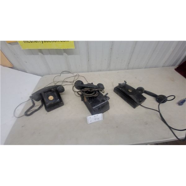 Lot of 3 Western Electric Common Battery Telephones, 1920s-1930s, Models 202 and 102 Desk Sets