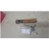 Image 1 : Veterinary Automatic Repeater Syringe and Horn/Calf Gougers