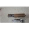Image 3 : Veterinary Automatic Repeater Syringe and Horn/Calf Gougers