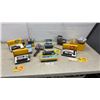 Image 1 : Kodak Instamatic 30 and 20 Camera Outfits, Disc 4000 Camera Outfit, Flash
