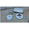 Image 11 : Assorted Enamelware: Orange Pot, Colander, 2 Containers with lids, Bowls Pans