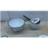 Image 7 : Assorted Enamelware: Orange Pot, Colander, 2 Containers with lids, Bowls Pans