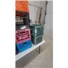 Image 4 : 14 Plastic Milk Crates, Stacking, Great Storage Organizers
