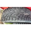 Image 5 : 2 Hankook Winter i*Pike Tires, 215/60R17