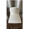 Image 3 : Pair of Ikea White Plastic and Chrome Bar Stools
