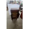Image 9 : Antique Victor Talking Machine Orthophonic Victrola Model 10-70 Phonograph Cabinet, 1925-1929